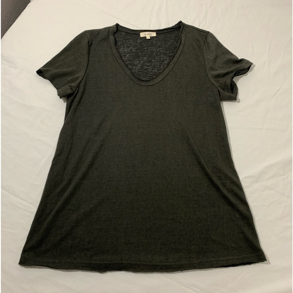 LA MIEL Women’s Gray Burned Out Raw Edge‎ T-shirt Size Small EUC